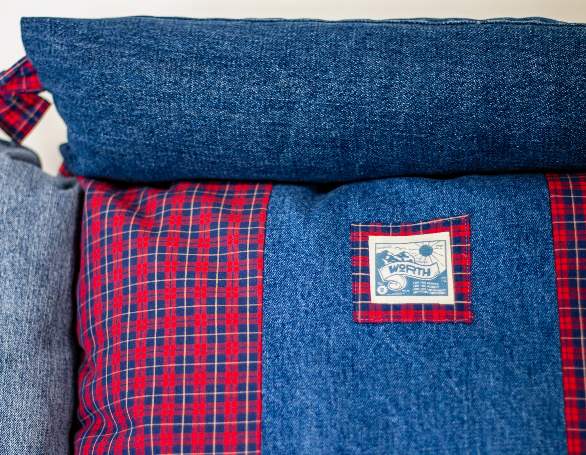 Doggy Sofa Bed - 2 colors